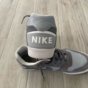Rare Nike Vulcan Gray on Gray Size 12